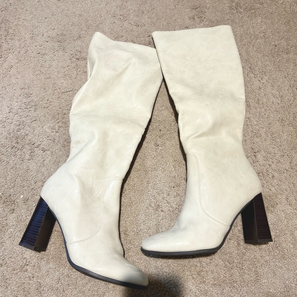 White Knee-High Women's Boots